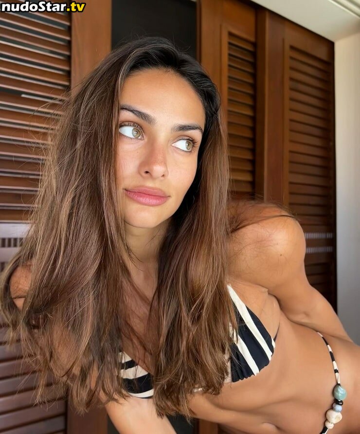 Renata Notni / rennotni Процурела Гола OnlyFans Фотографија #5