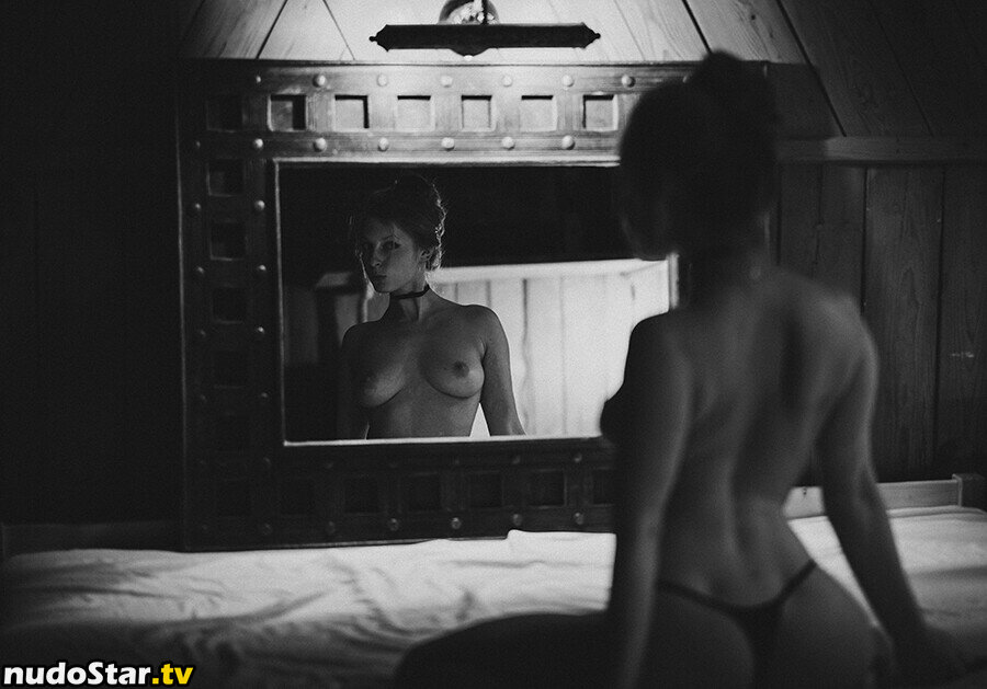 thinloth Процурела Гола OnlyFans Фотографија #20