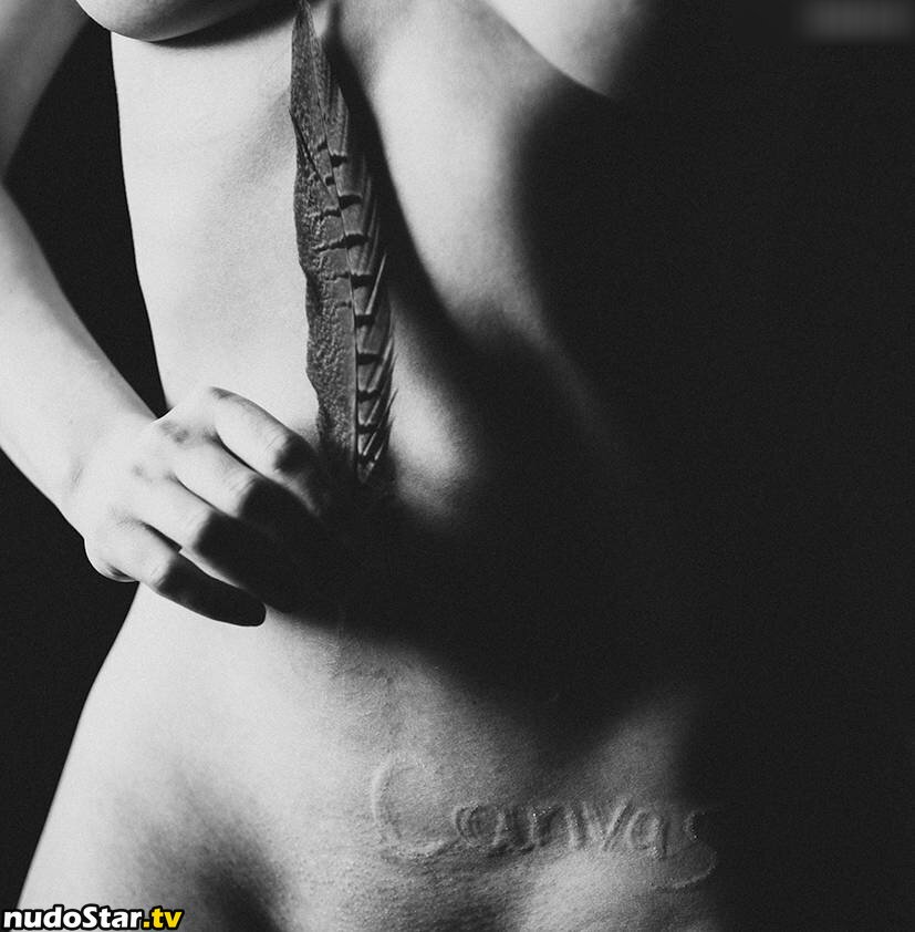 thinloth Процурела Гола OnlyFans Фотографија #52